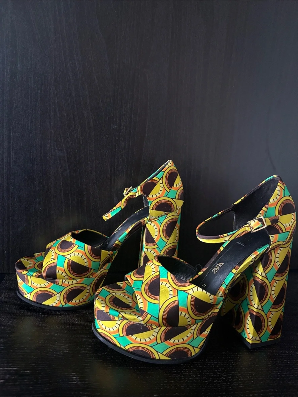 Zara Multicolor Yellow, Green & Brown Platform Sandals